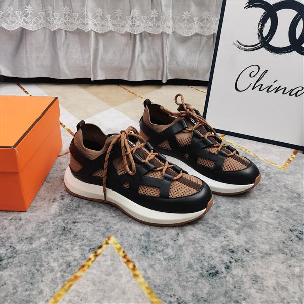 2025112815400356 330